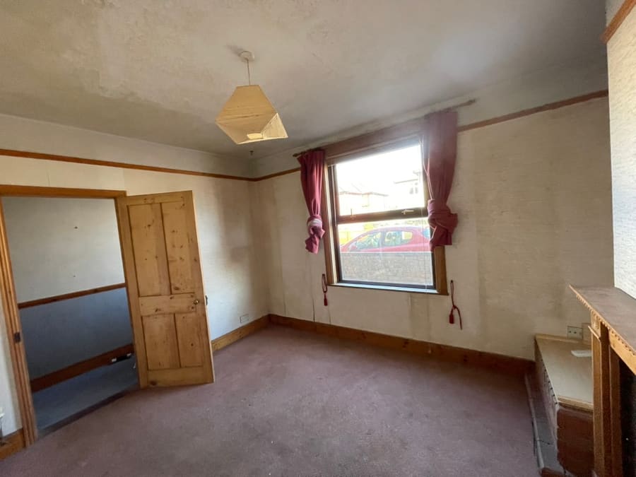 3 Bed Terrace, Pakefield photo 5